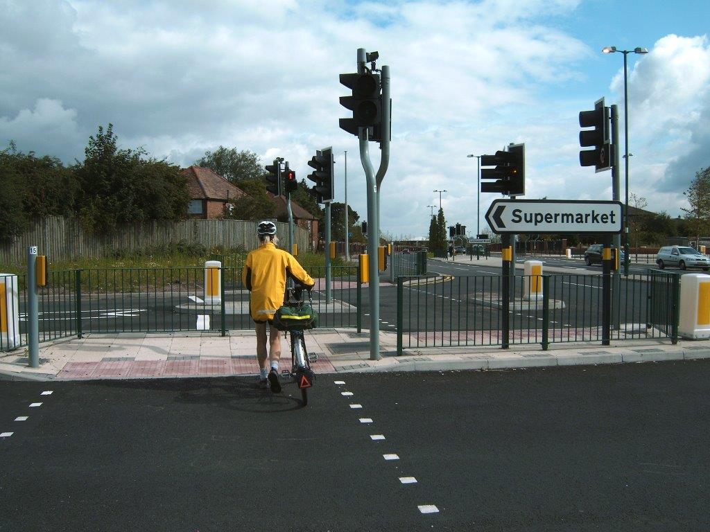 Crossing on Northfield bypass