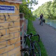 Please keep left sign