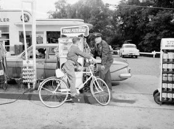 Bike At Petrol Pump Bike At Petrol Pump